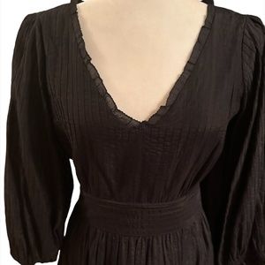 Intermix black cotton mini dress with long sleeves, fit waist and V Neck Size4